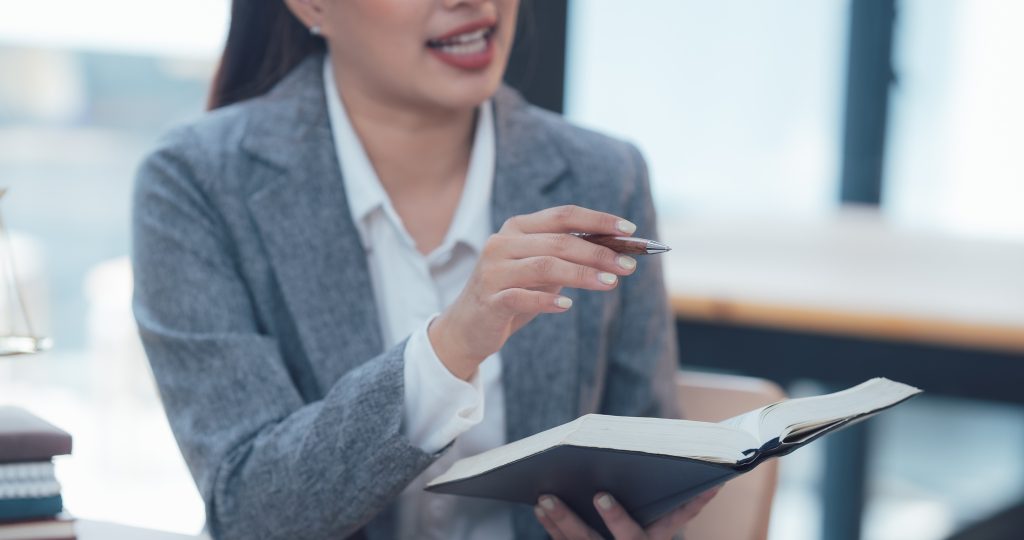 Attorney advising client